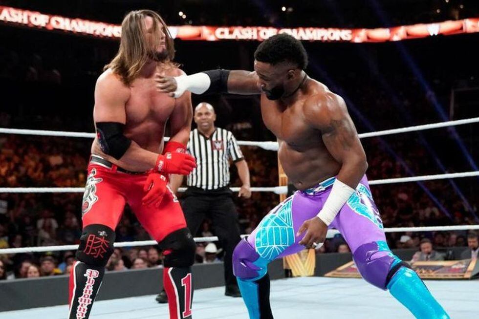 AJ Styles peleando contra Cedric Alexander por el título de los Estados Unidos. (Foto: WWE)