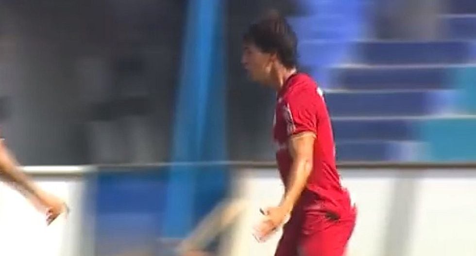 Universitario vs. Coopsol | Rafael Guarderas anota golazo con la coja para el primero de los cremas | VIDEO