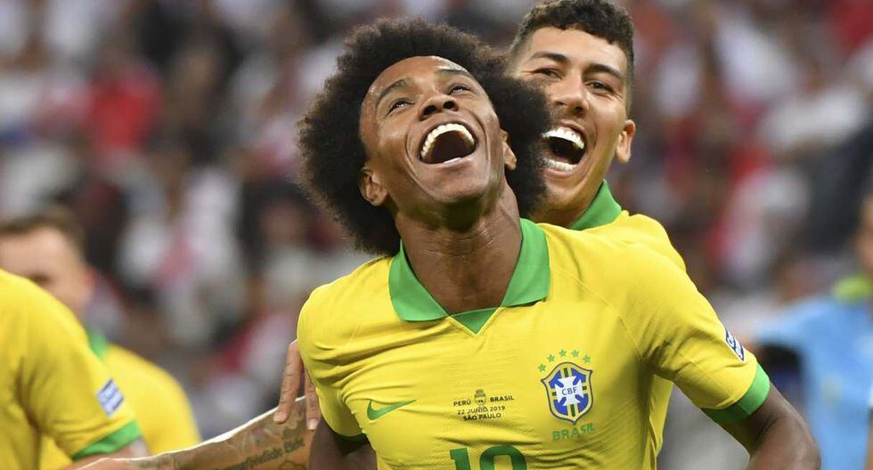 Willian alabó a Lionel Messi, quien regresa a la selección argentina. (Foto: AFP)