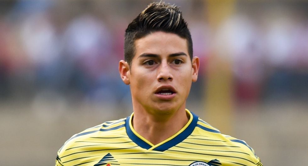 James Rodríguez sufrió una distensión en los ligamentos de su rodilla izquierda y no jugará ante Perú | Foto: AFP